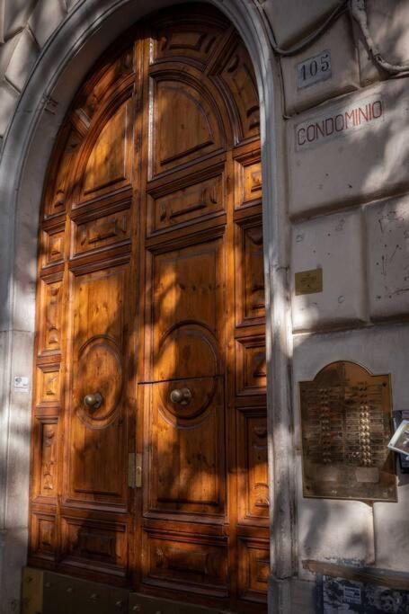 Merulana Penthouse: 5 Minutes Walk From Colosseum Exterior foto
